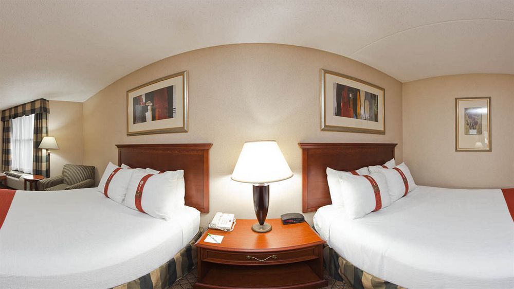 Holiday Inn Dayton/Fairborn I-675, An Ihg Hotel Extérieur photo